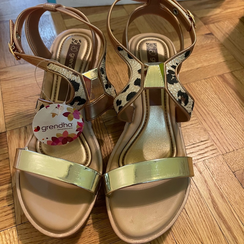 Brand new high heel shoes